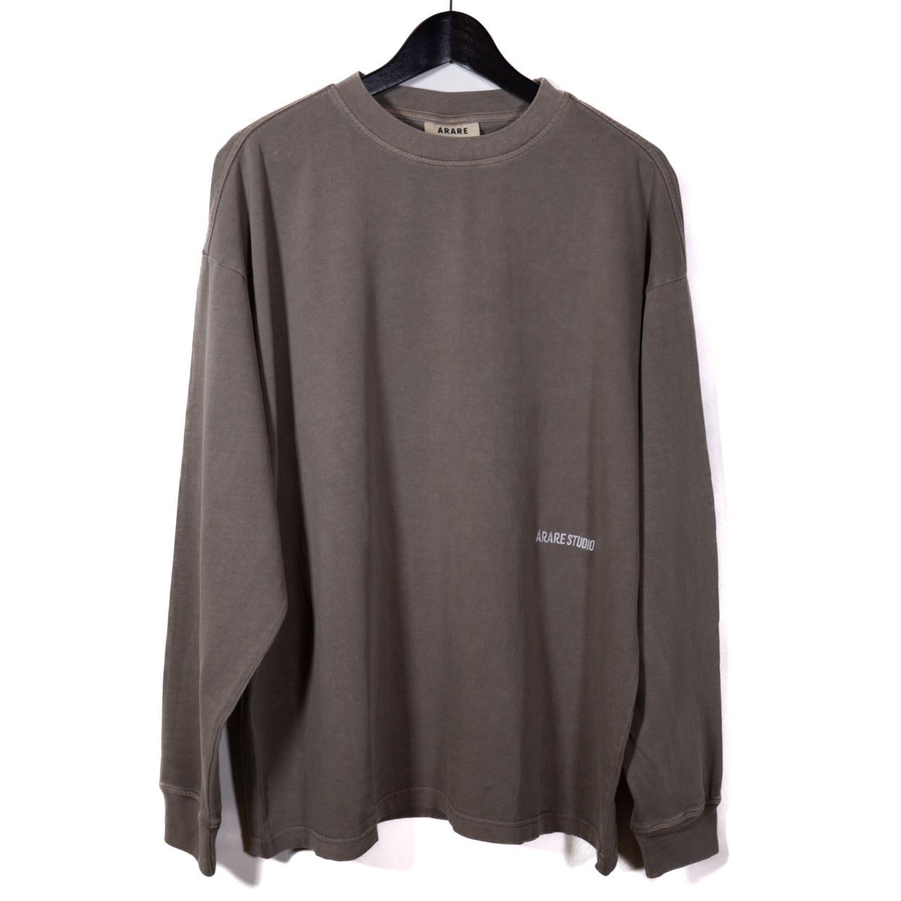 essentials longsleeve - taupe